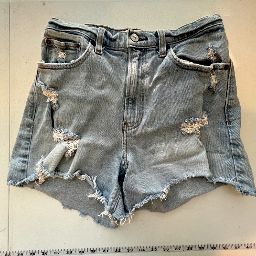 Denim Shorts Abercrombie Fitch Ripped Distressed High Waisted Light Wash